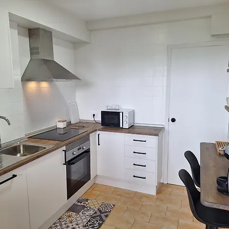 Apto Dona Olga 200 Mts Playa Lapaman, Terraza Vistas Al Mar Bueu